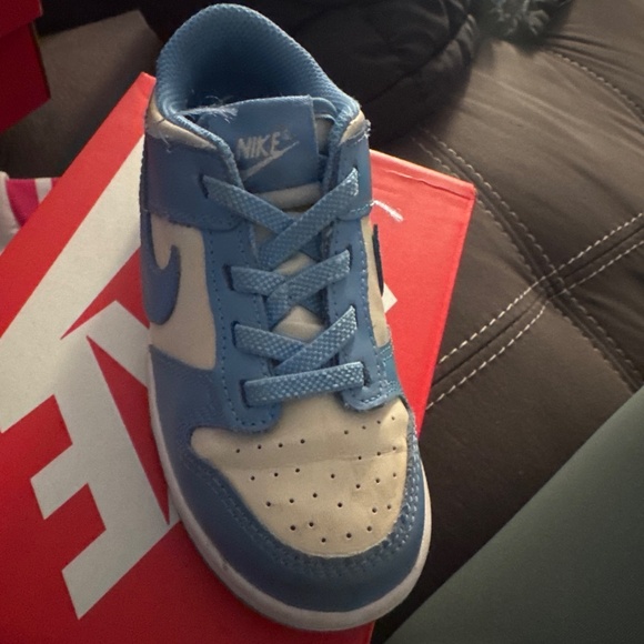 Toddler shoes - Picture 2 of 4